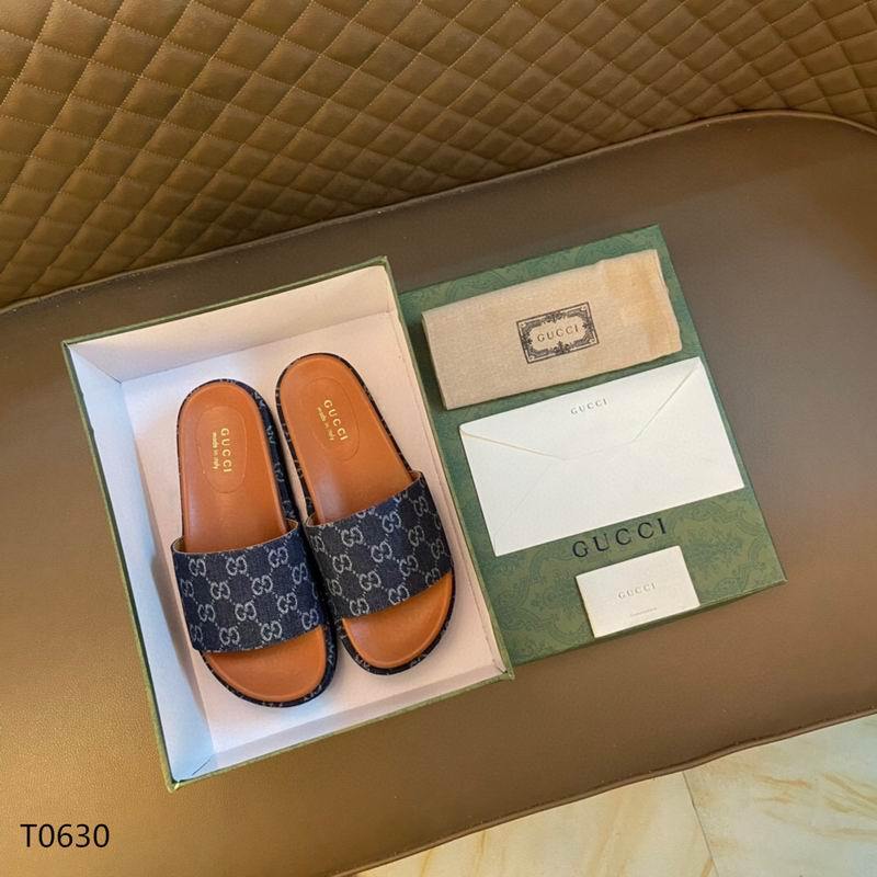 Gucci Men's Slippers 711